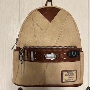 Loungefly Obiwan lightsaber zip